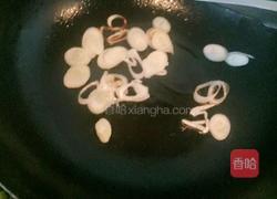 西红柿鸡蛋青菜疙瘩汤的做法图解3