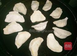 抱蛋煎饺的做法图解12