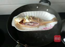 豉油蒸黄鱼的做法图解7
