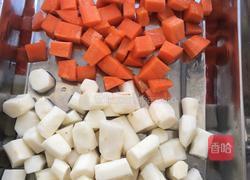 羊肉炖山药土豆的做法图解2