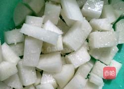 酸甜脆萝卜的做法图解1