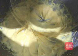 蛋黄溶豆的做法图解4