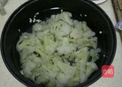 清炒花菜的做法图解3