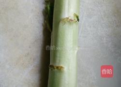 凉拌莴笋的做法图解1