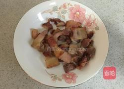 咸肉片炒白菜的做法图解3