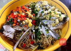 剁椒鱼头面的做法图解8