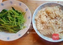 芹菜目鱼花的做法图解2