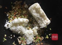肥肠蛋炒饭的做法图解5