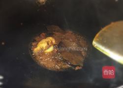 胡萝卜红烧肥肠的做法图解6