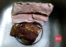 干巴牛肉 腊排骨的做法图解1