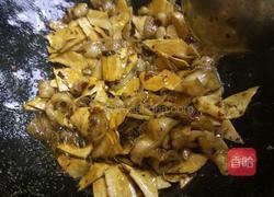 豆干回锅肉的做法图解9