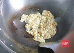 韭黄炒鸡蛋的做法图解4