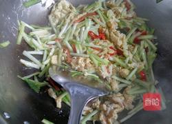 韭黄炒鸡蛋的做法图解7