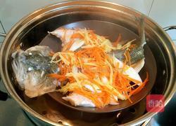 家常清蒸鲈鱼的做法图解4