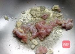 油菜粉坨炒肉的做法图解5