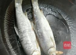 蒜香炸油鱼的做法图解4