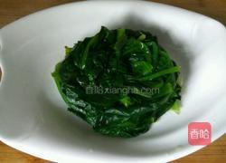 蒜蓉醋汁菠菜的做法图解3