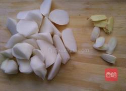 白萝卜炖羊排的做法图解5