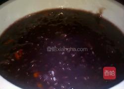 紫米粥的做法图解2