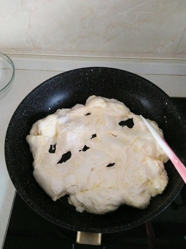 黄油都化开后放入棉花糖