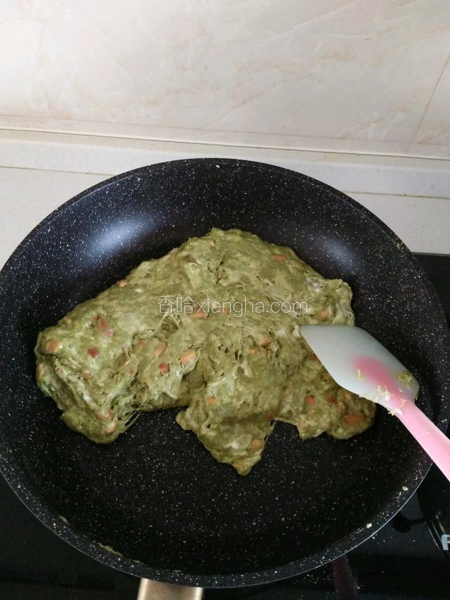 然后快速翻炒均匀即可，时间不要太长
