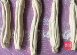 油条的做法图解10