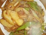 土豆青椒圆葱炒肉片的做法[图]