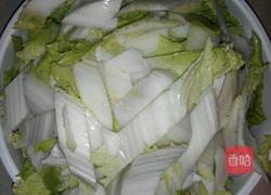 白菜扣肉的做法图解2