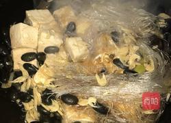 小白菜炖豆腐.俏黑豆的做法图解4