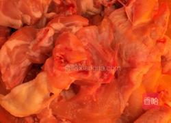 枸杞红枣鸡汤的做法图解1