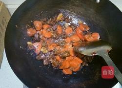 胡萝卜烧牛肉的做法图解6