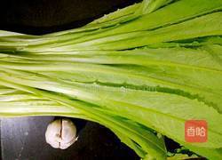 蒜香油麦菜的做法图解1