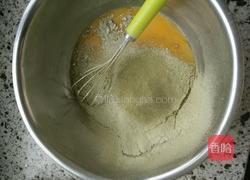抹茶戚风蛋糕的做法图解5