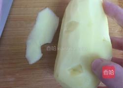 芹菜炒土豆丝的做法图解1
