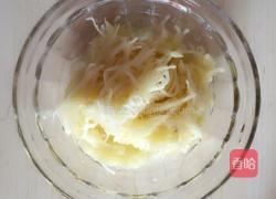 营养健康的土豆饼的做法图解1