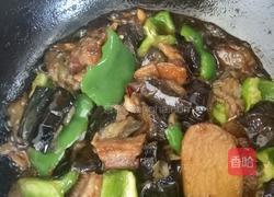 菜椒茄子炒肉片的做法图解10