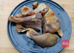 风味腊鸡的做法图解1