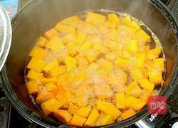 香滑南瓜汁的做法图解2