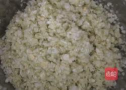 猪肉白菜馅饺子的做法图解4