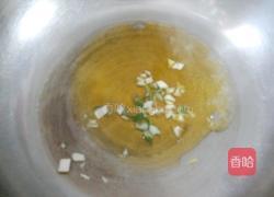 小蘑菇炒肉的做法图解4