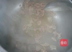 小蘑菇炒肉的做法图解5