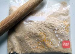 六寸草莓芝士蛋糕的做法图解3