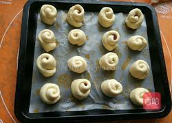 豆沙面包卷的做法图解9