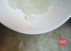 冰糖银耳莲子百合甜羹的做法图解5