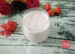 草莓奶昔的做法图解2