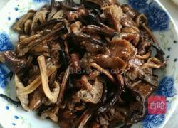 榛蘑土豆片的做法图解2