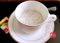 卡布奇诺咖啡的做法图解3