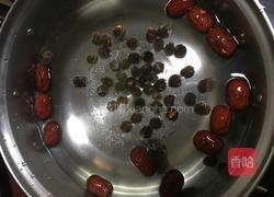 红枣桂圆汤的做法图解3