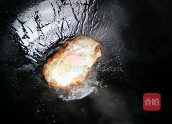 辣酱拌面的做法图解2