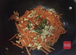 胡萝卜鸡丝的做法图解7